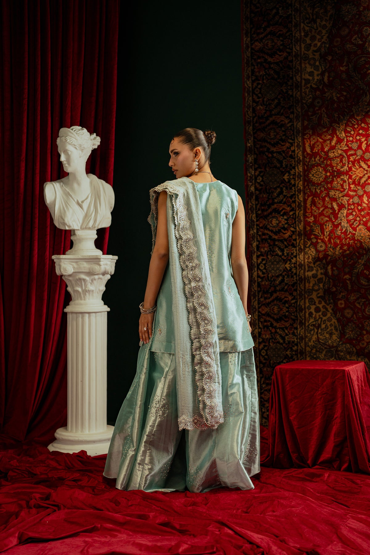 Yasmin - Detail 2