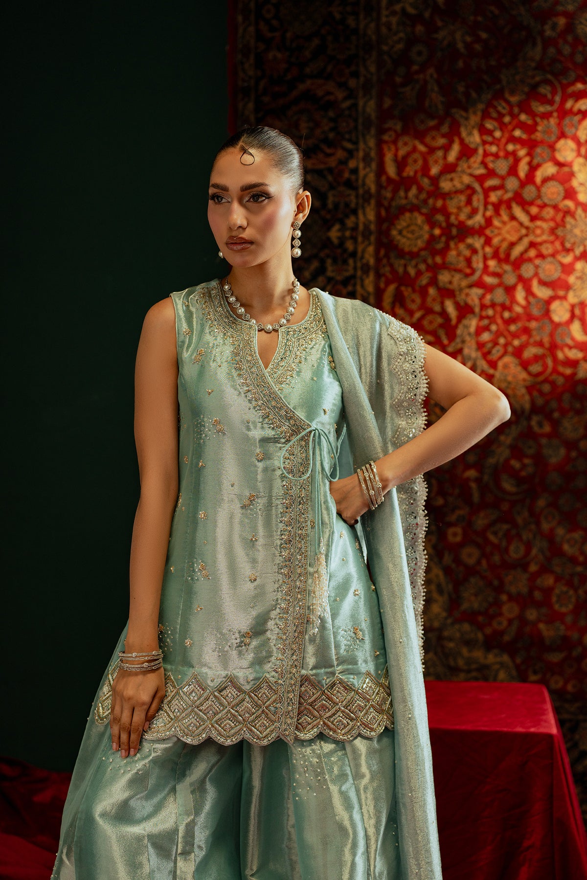 Yasmin - Detail 3